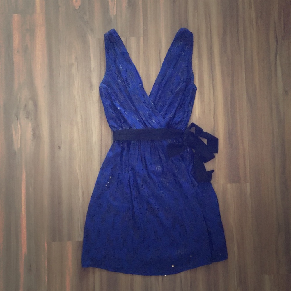 Blue sequin party dress